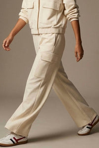 Q2 - Wide Leg Cargo Trousers
