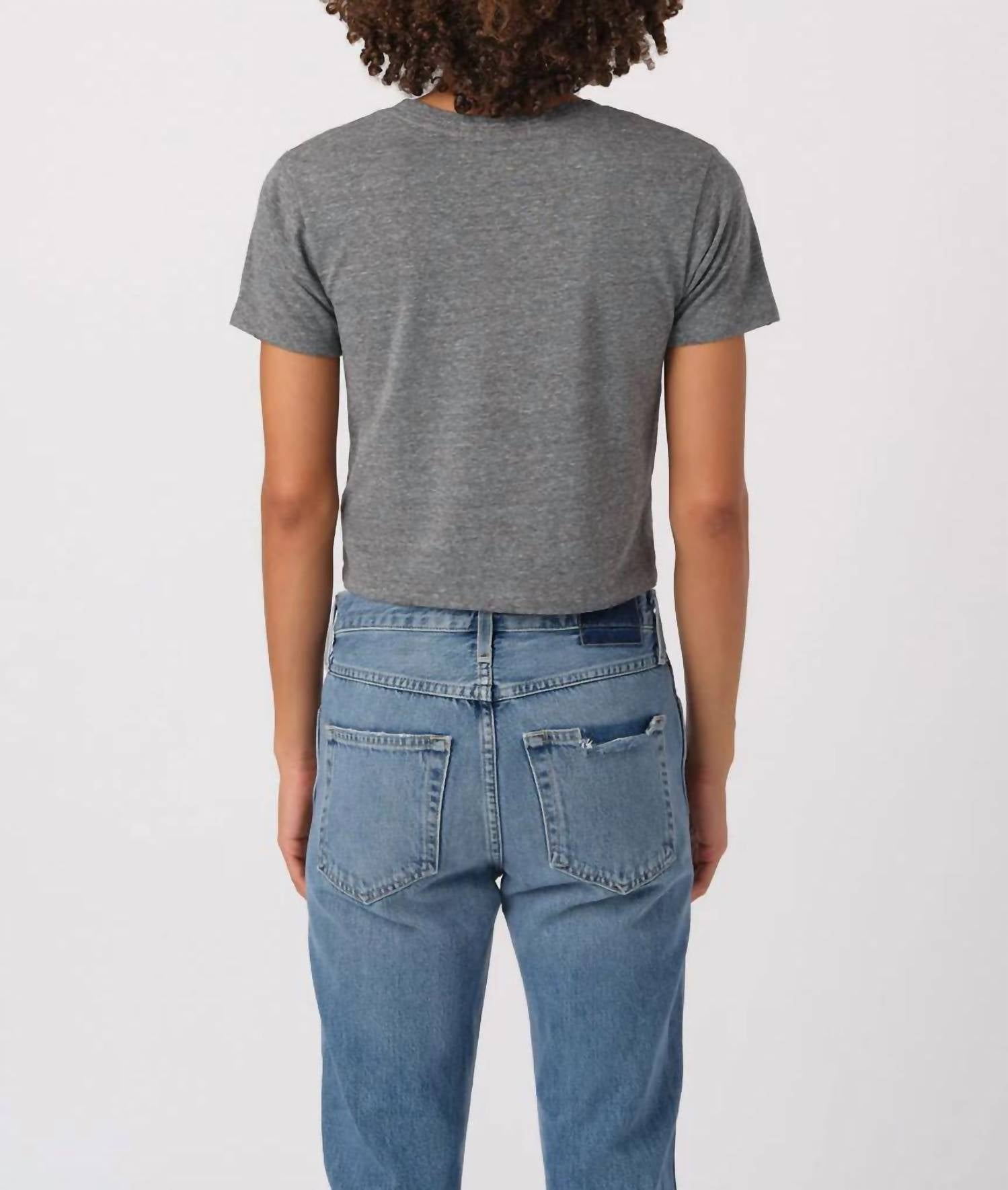 Amo - Babe Cropped T-shirt