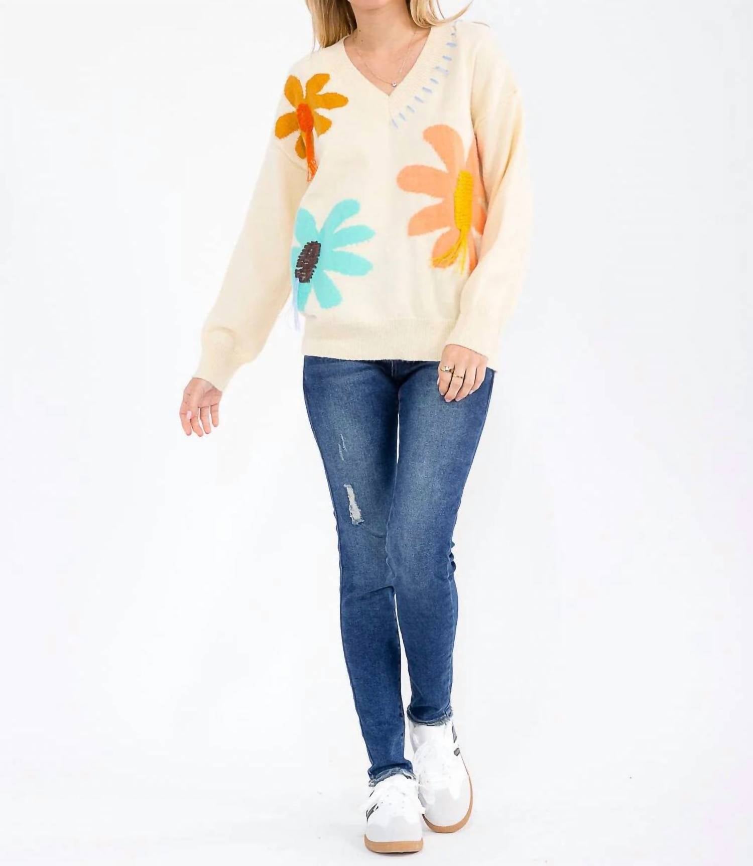 Little Secret Of Mine - Long Sleeve Elegant V-neck Floral Sweater