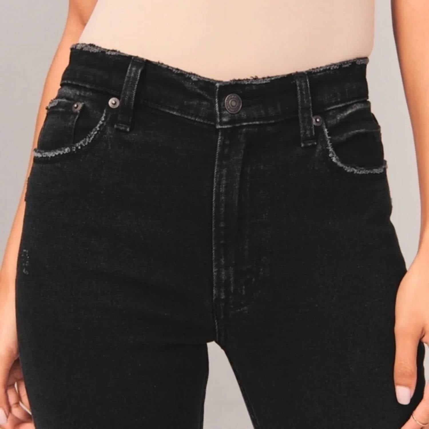 Abercrombie & Fitch - High Rise Skinny Jeans