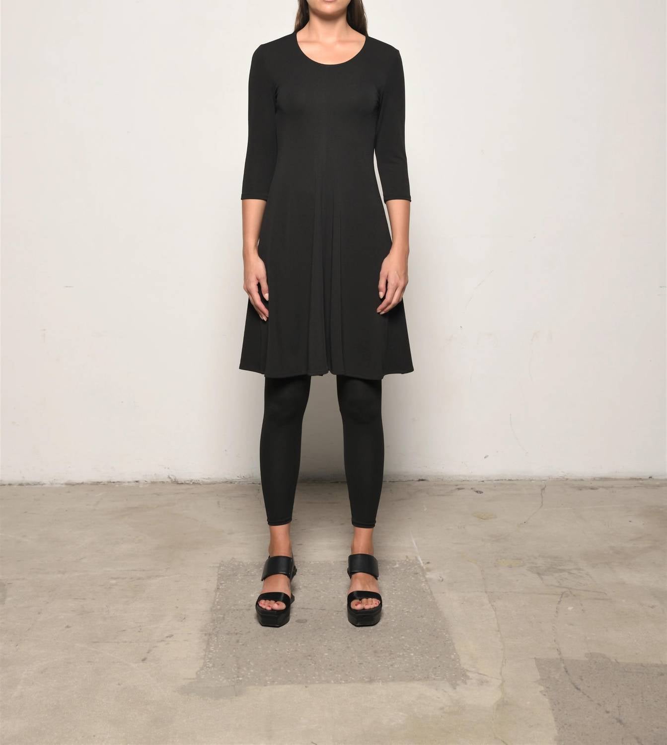 Simply Mila - Traveler Dress