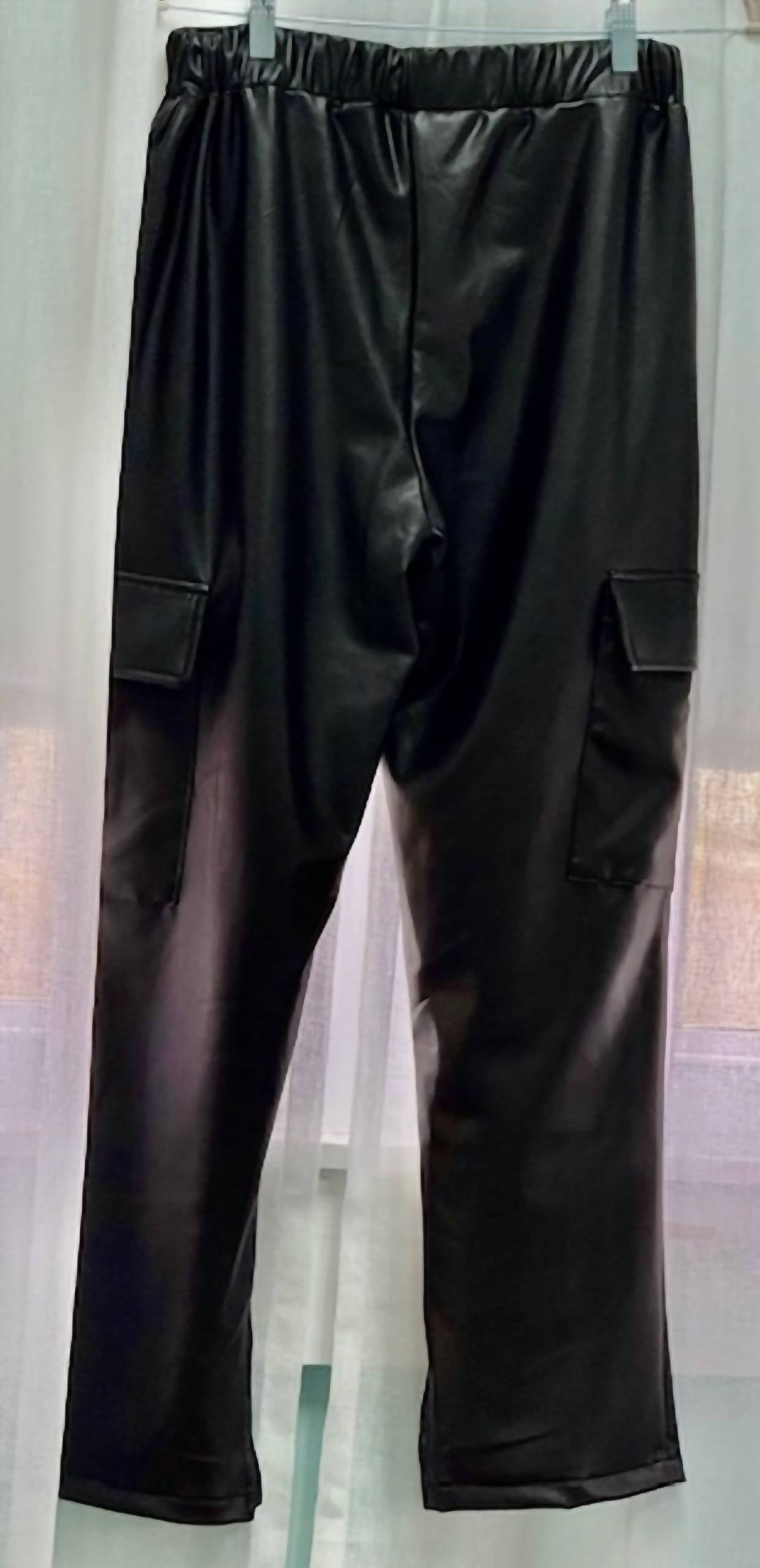Isle By Melis Kozan - Women's Cargo pants