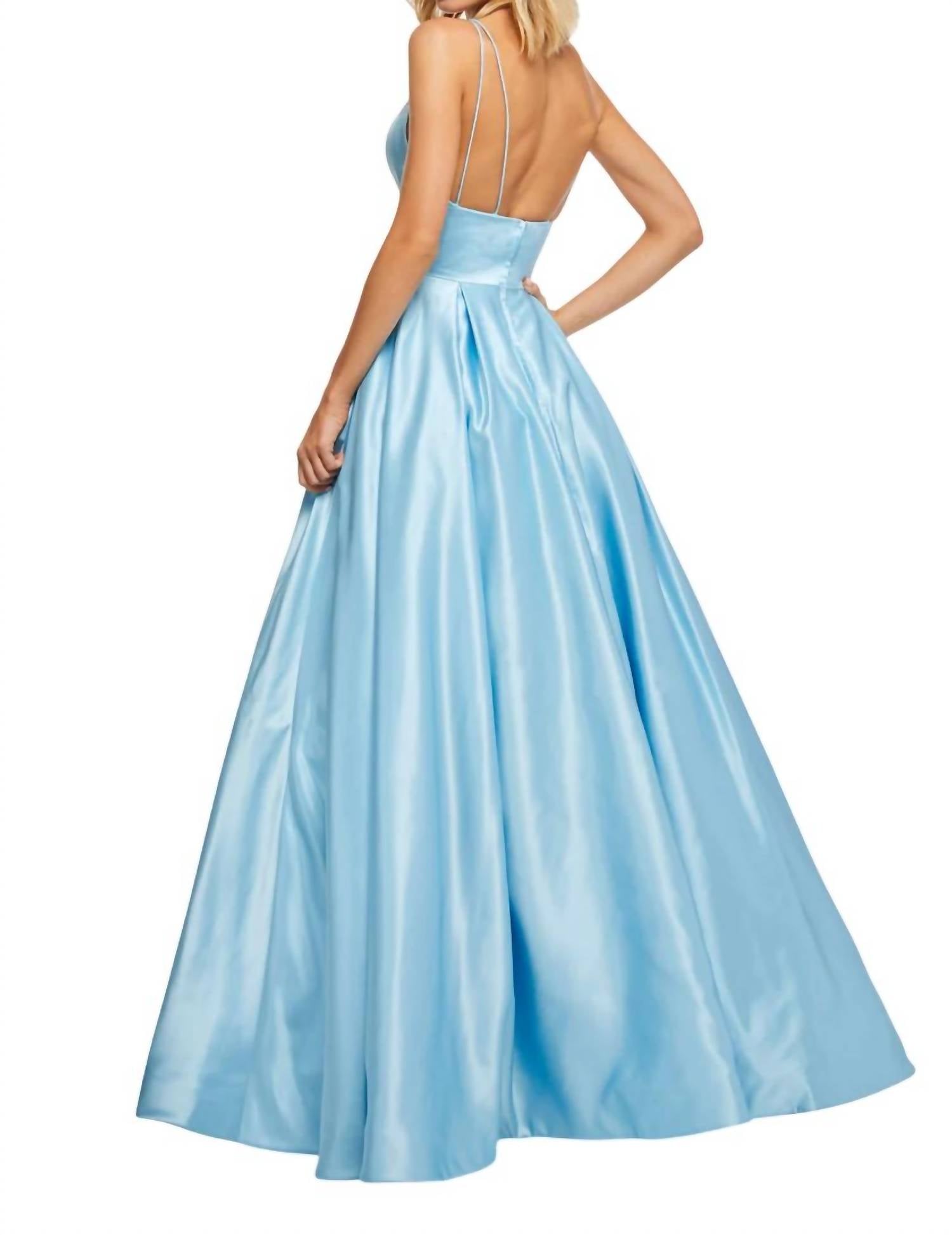 Sherri Hill - Deep V-Neckline Beaded Bow Prom Dress