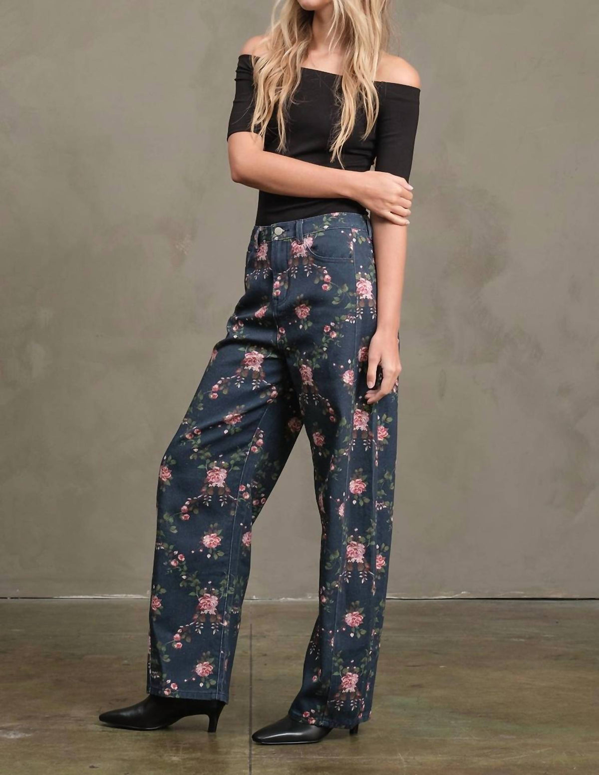 Raisonnel - Barrel Leg Denim Pants