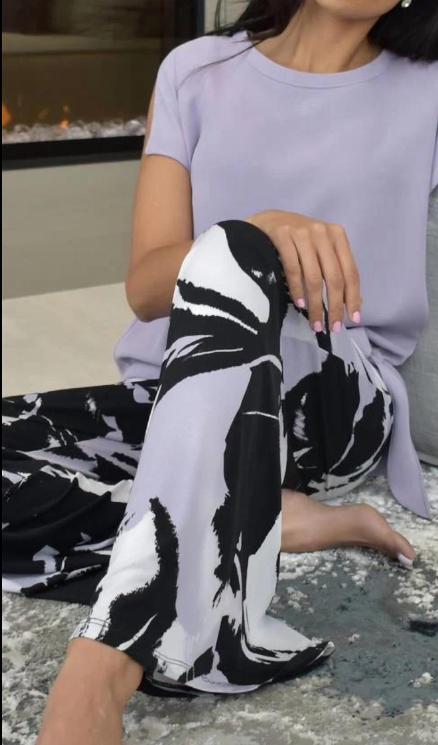 Frank Lyman Lyla Abstract Print Palazzo Pant in lavender and black - women's pants - detail view