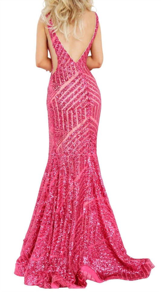 Jovani - Sequin plundge gown