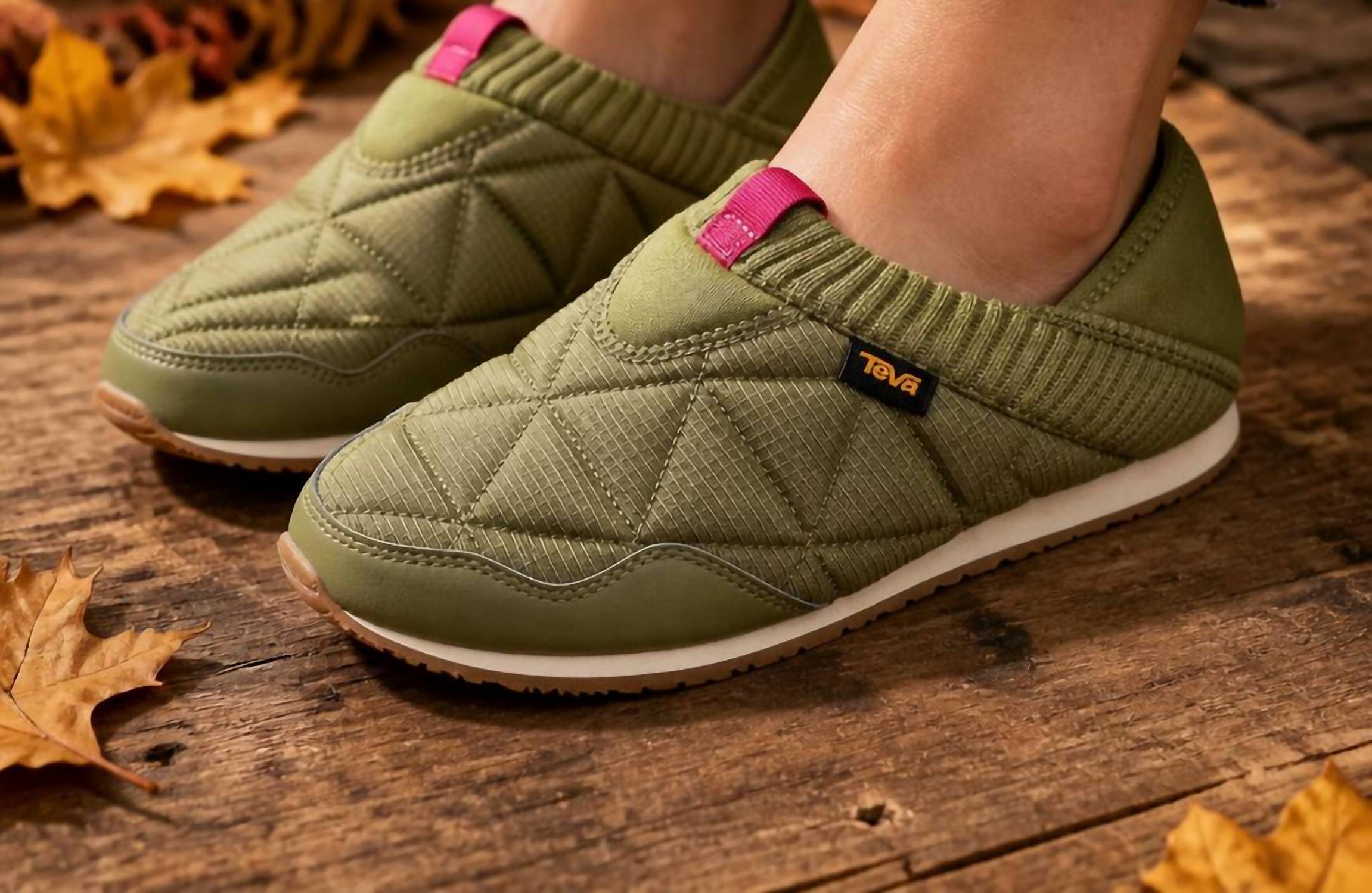 Teva - Women's Reember Moc Slipper