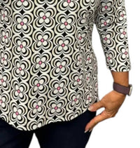 Lulu-B - Ruffle Swirl 3/4 Sleeve Top