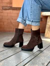 Homers - Women's Susan Suede Block-heel Ankle Boots