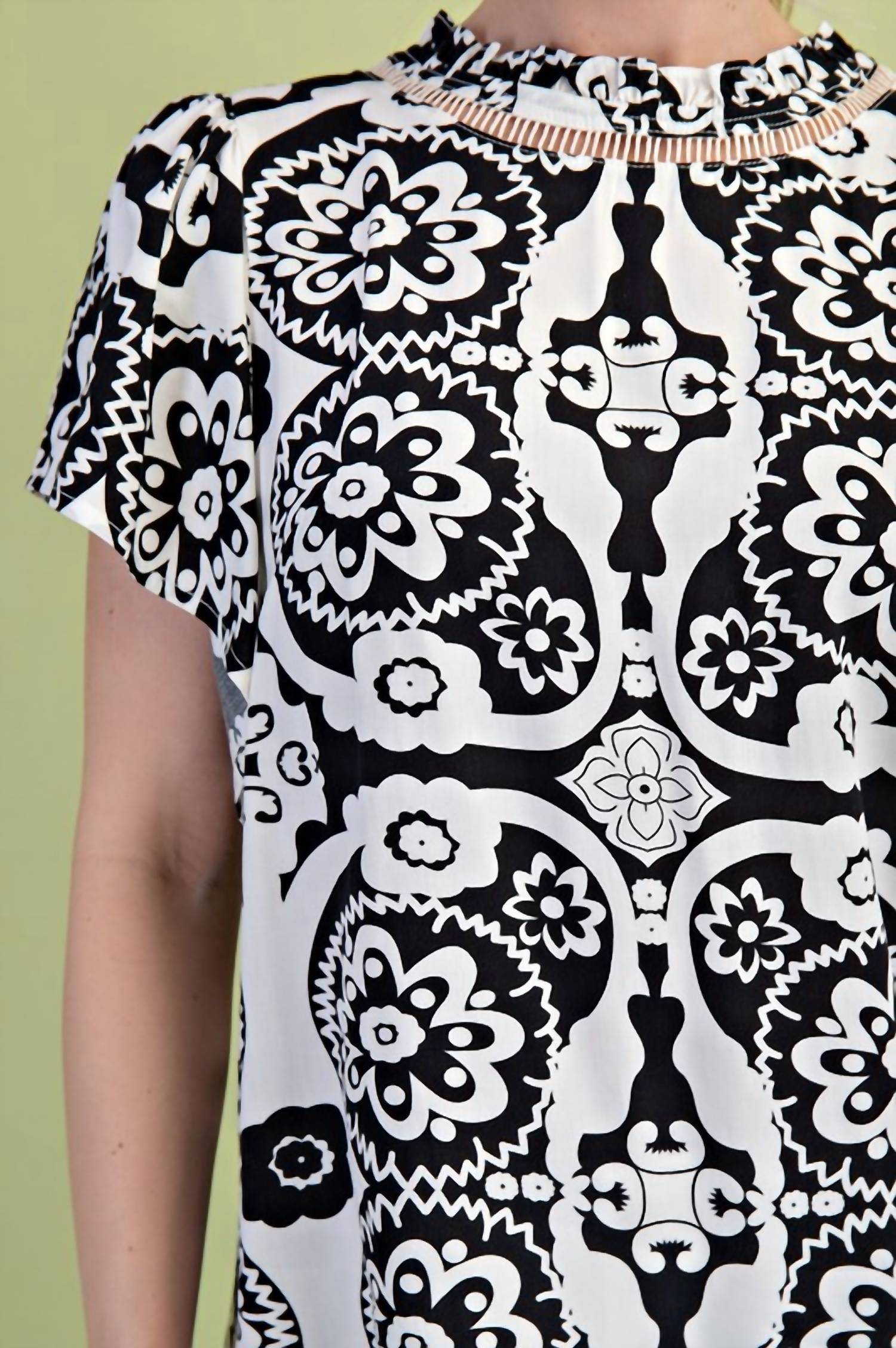 Gigio - Medallion Print Blouse