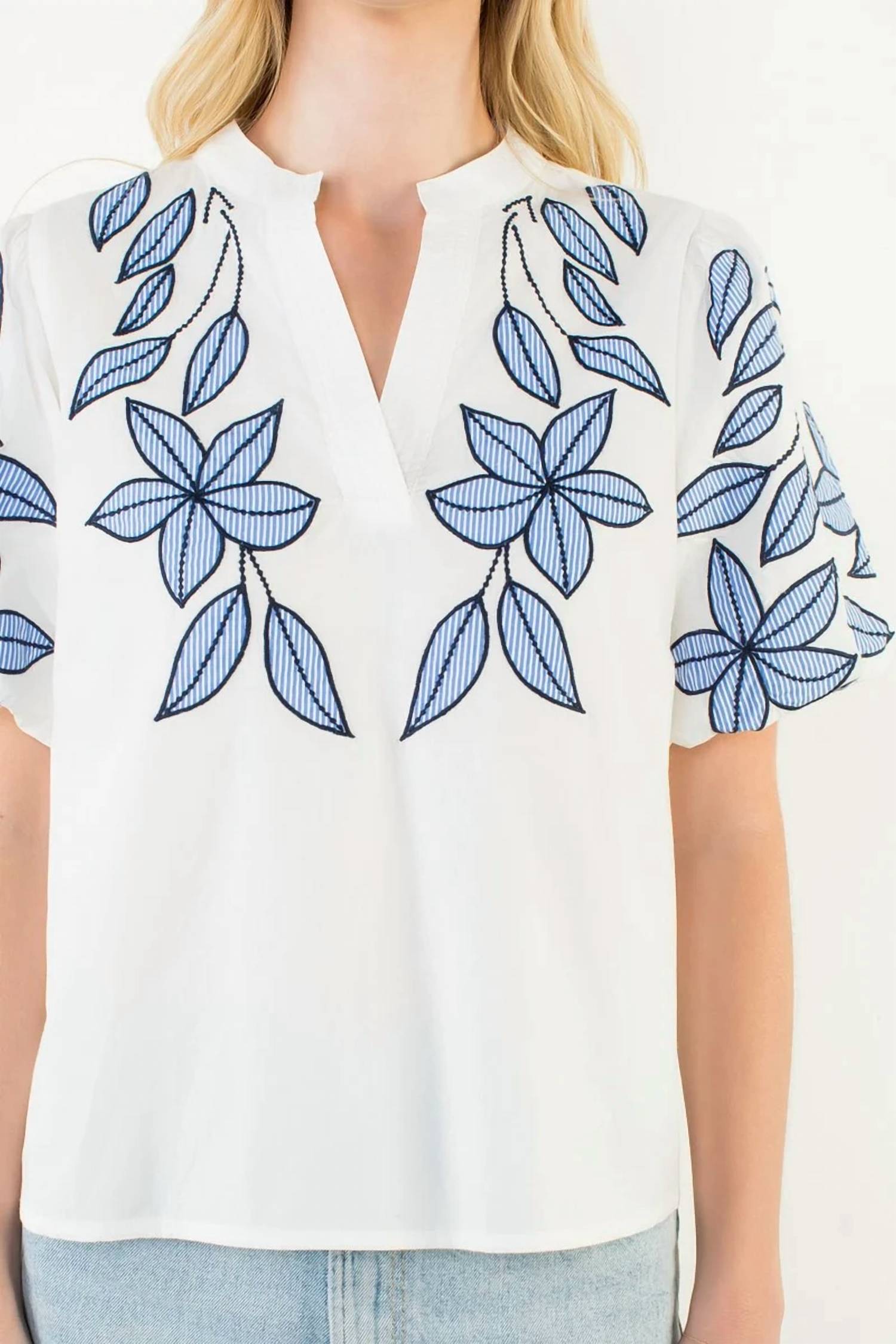 Thml - Puff Sleeve Floral Embroidery V-Neck Top