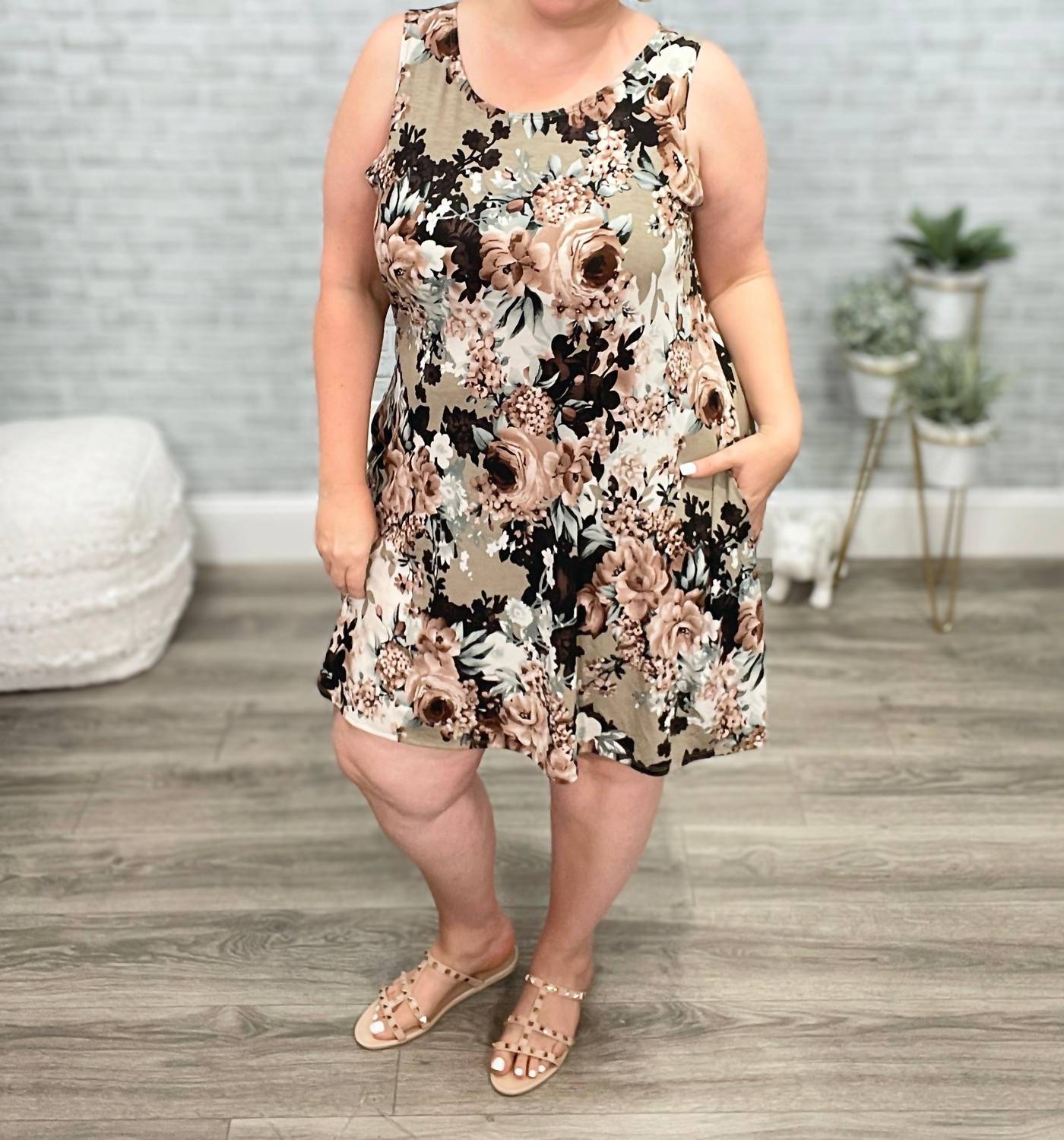 Heimish Usa - Floral Swing Dress With Pockets