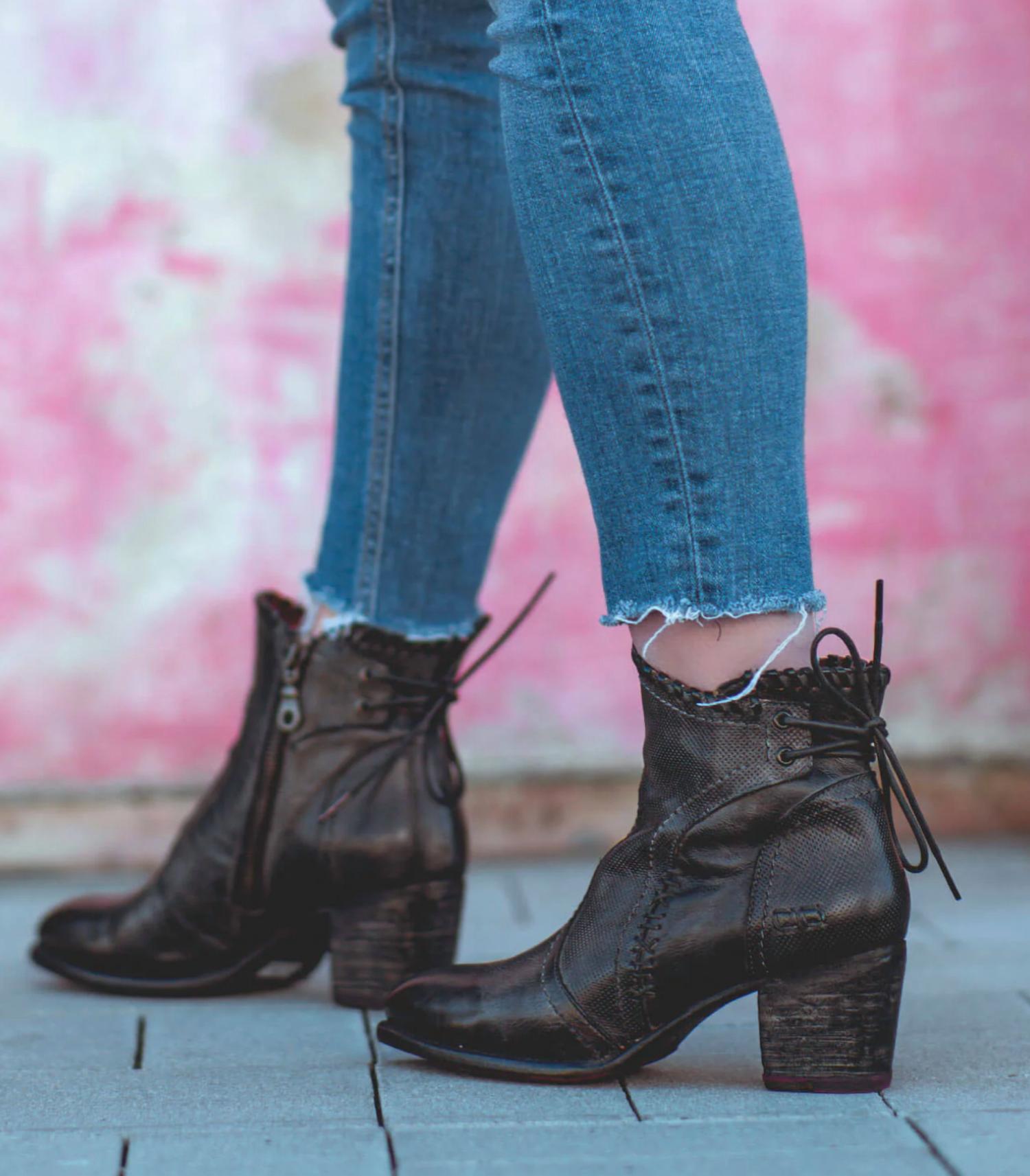 Bedstu - Women's Bia Leather Ankle Boot