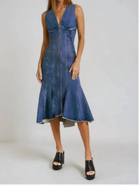 Wisteria Lane - Ember Flare Midi Dress