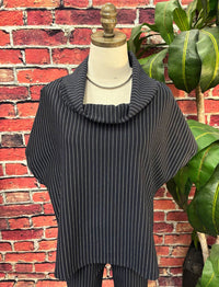 Isle Women's City Chic Pinstripe Set in black - women's sleepwear - view 4