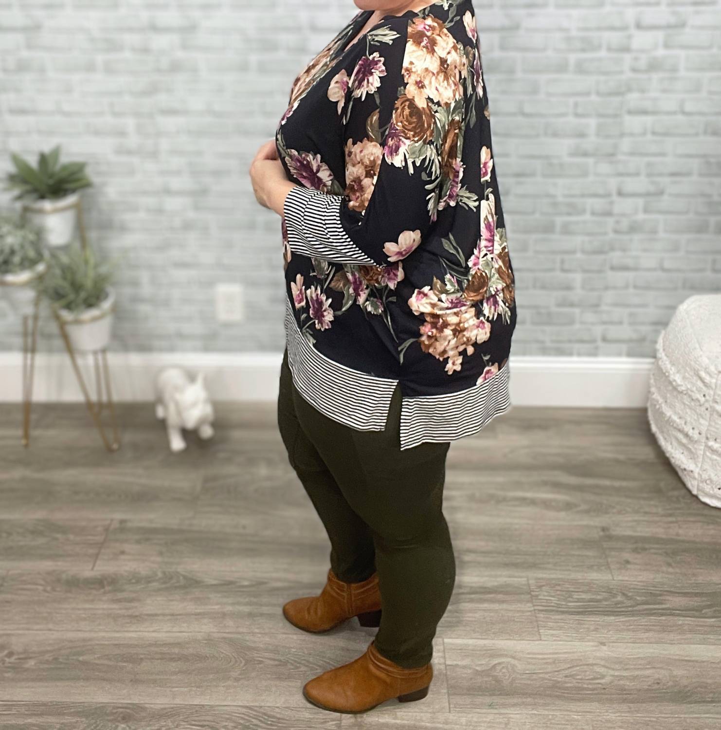 Honeyme - Floral And Stripes Top