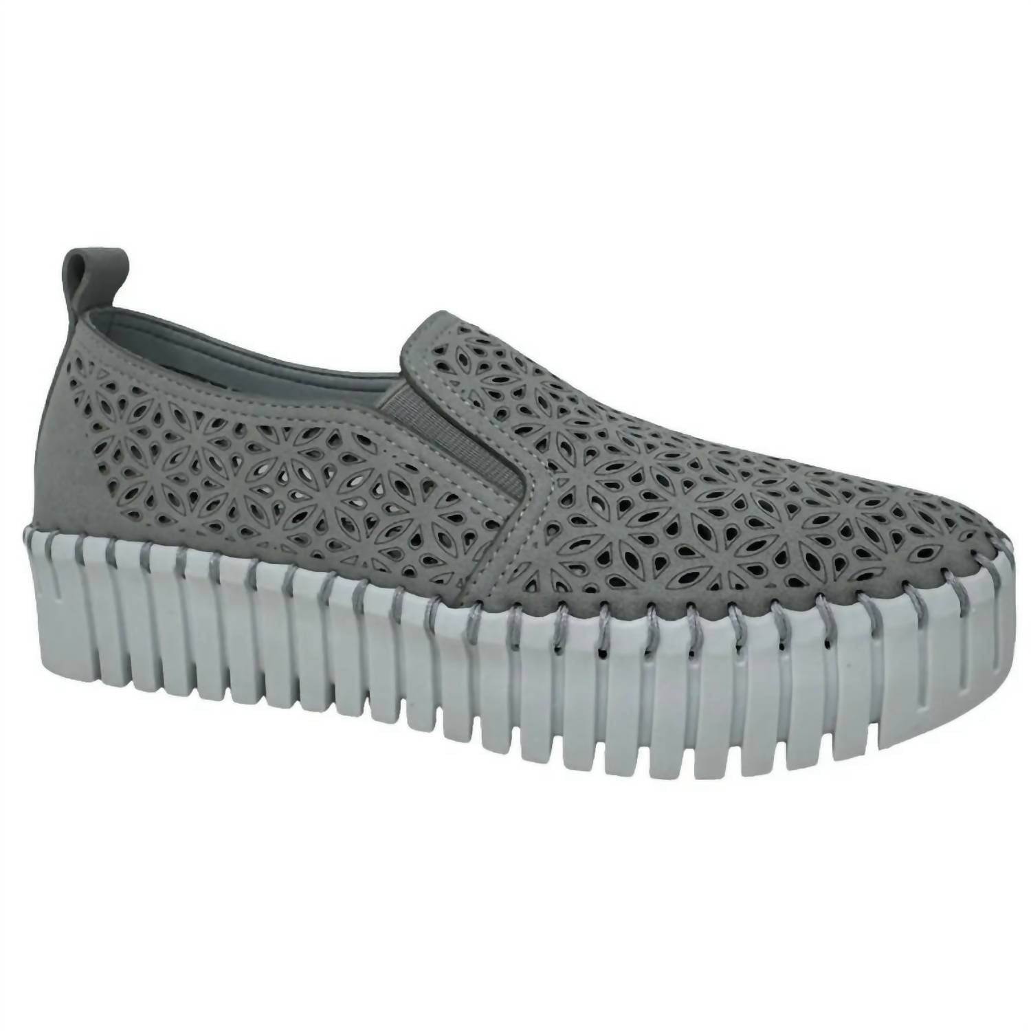 Very G - Women's Nicole Perforated Edge Slip On Sneaker
