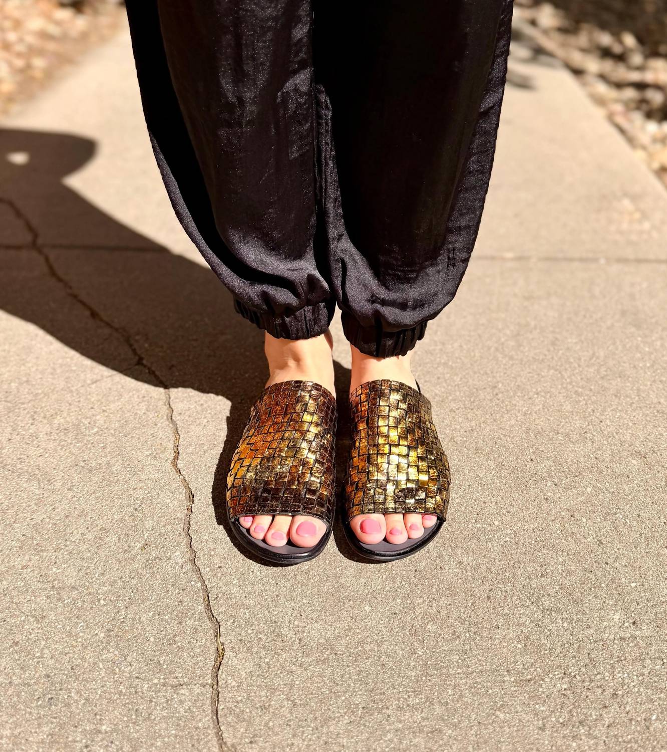Cydwoq - Women's Asia Vintage Sandal
