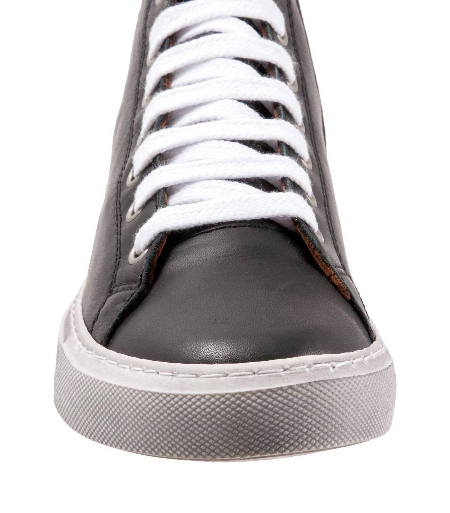 Bueno - Women's Riley High Top Sneakers