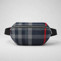 Burberry - Sonny Zipped Belt Bag