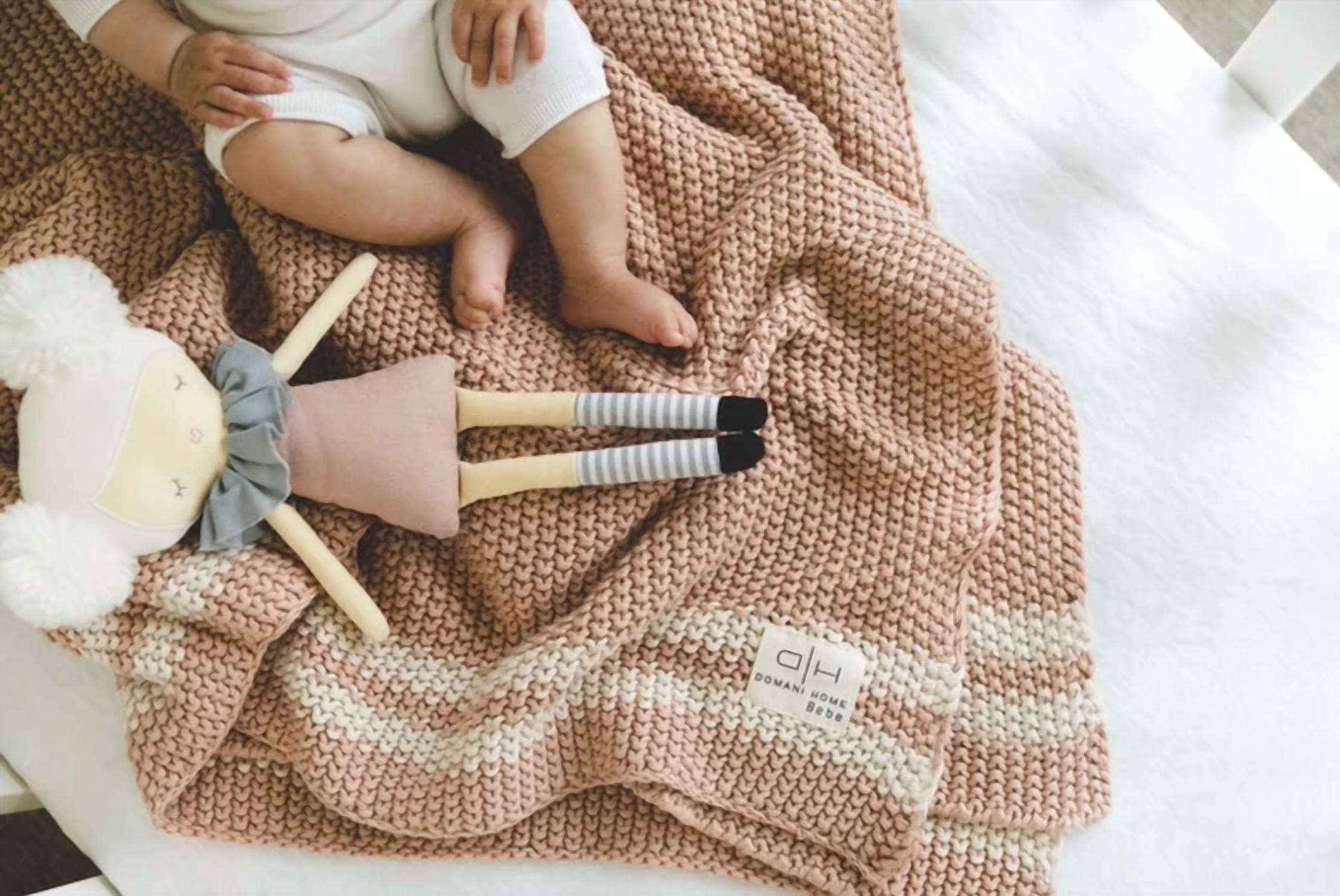 Domani Home - Kid's Marici Shell Striped Baby Blanket