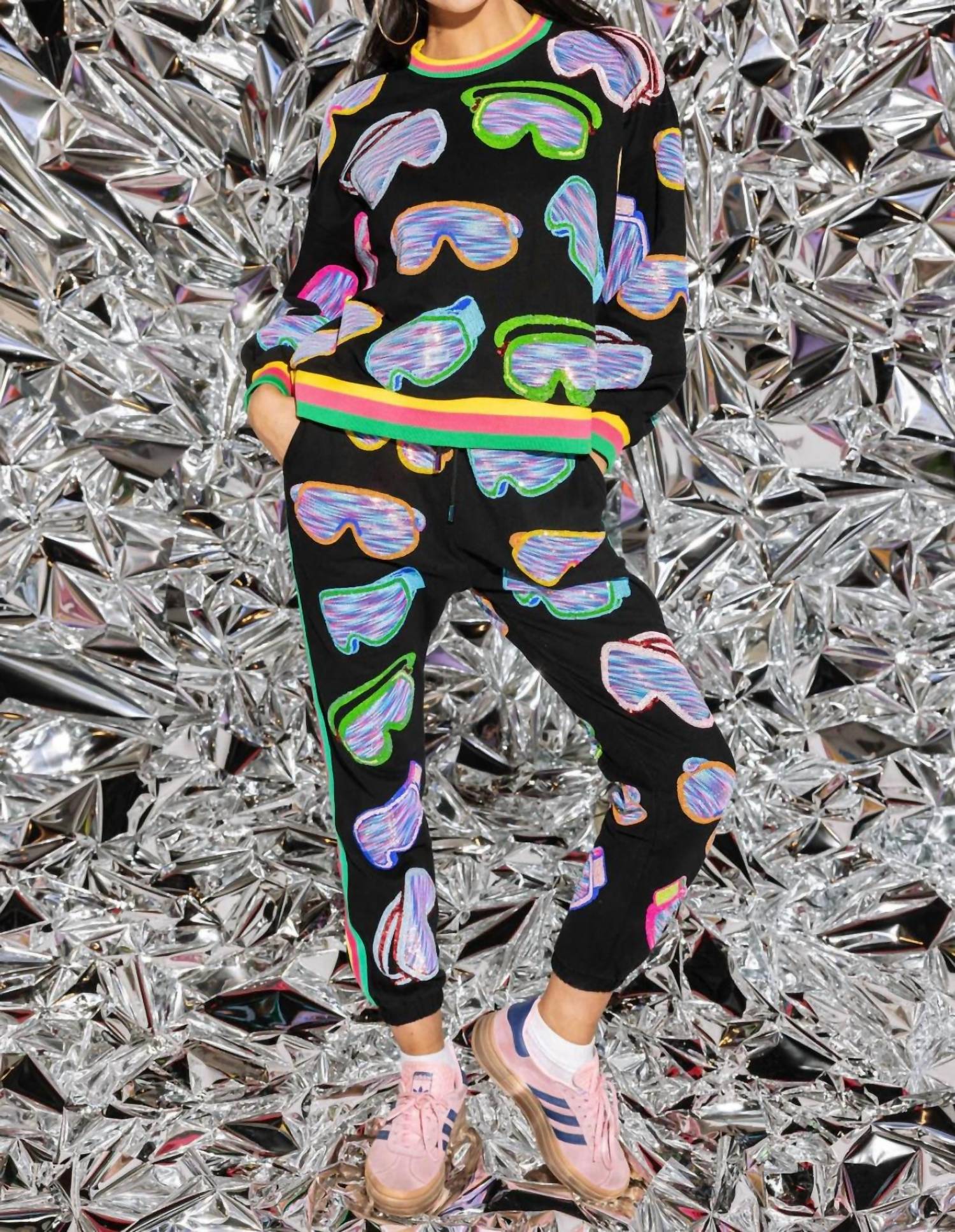 QUEEN OF SPARKLES Ski Goggle Sport Stripe Jogger in black multi - women's pants - detail view