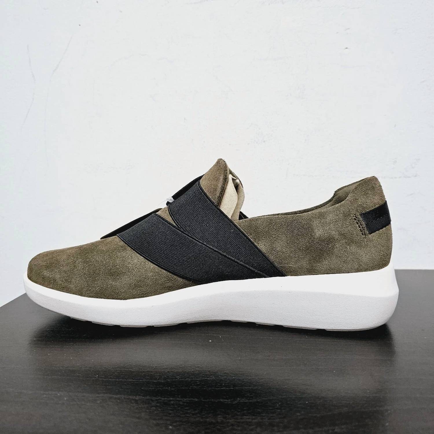 Clarks - Women's Kayleigh Charm Loafers