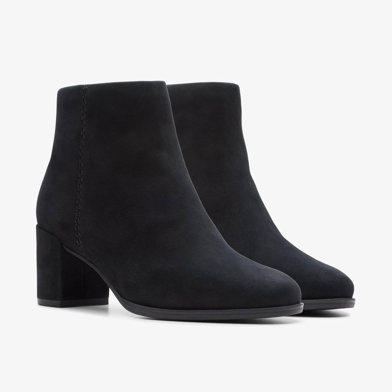 Clarks - Women's Freva 55 Zip Boot