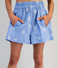 Ee:Some - Seashell Embroidered Short