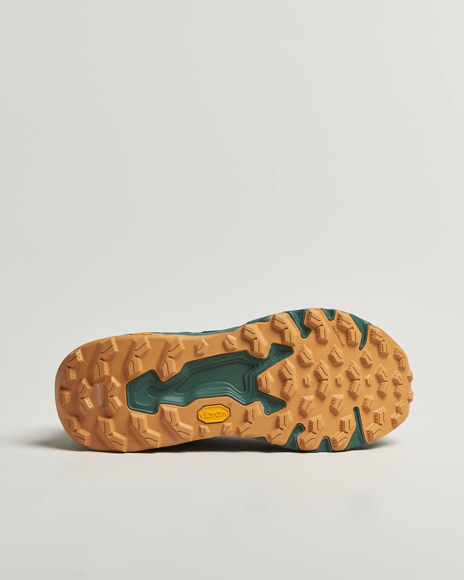 New Balance - Men's Hierro V9 Shoes