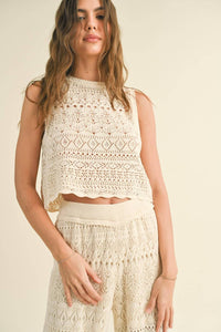Miou Muse - Crochet Buton Crop Top