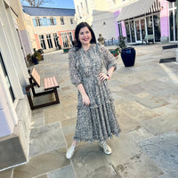 &Merci - 3/4 Sleeve Midi Leopard Dress