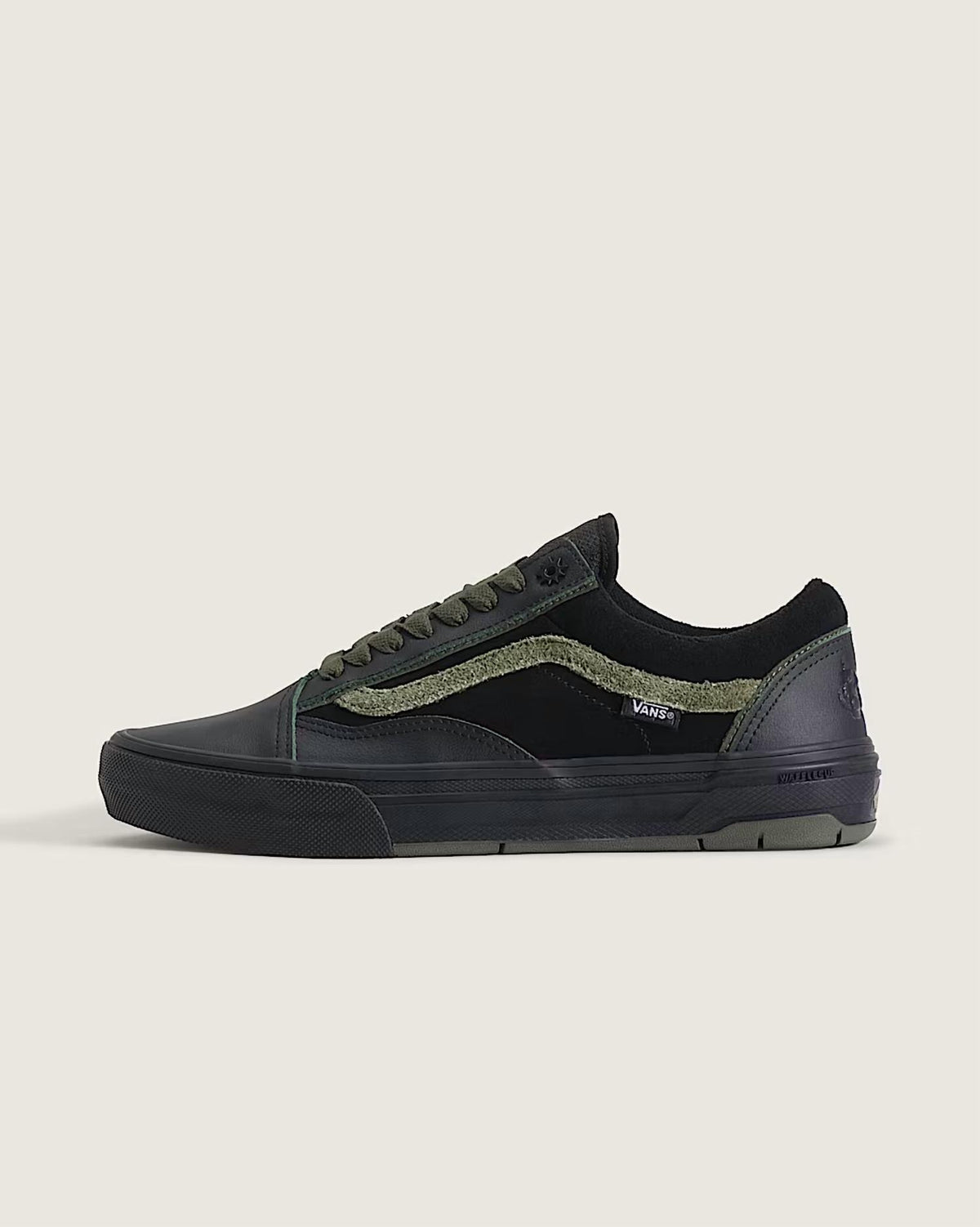 Vans - Men's Skate Old Skool Wafflecup Shoes