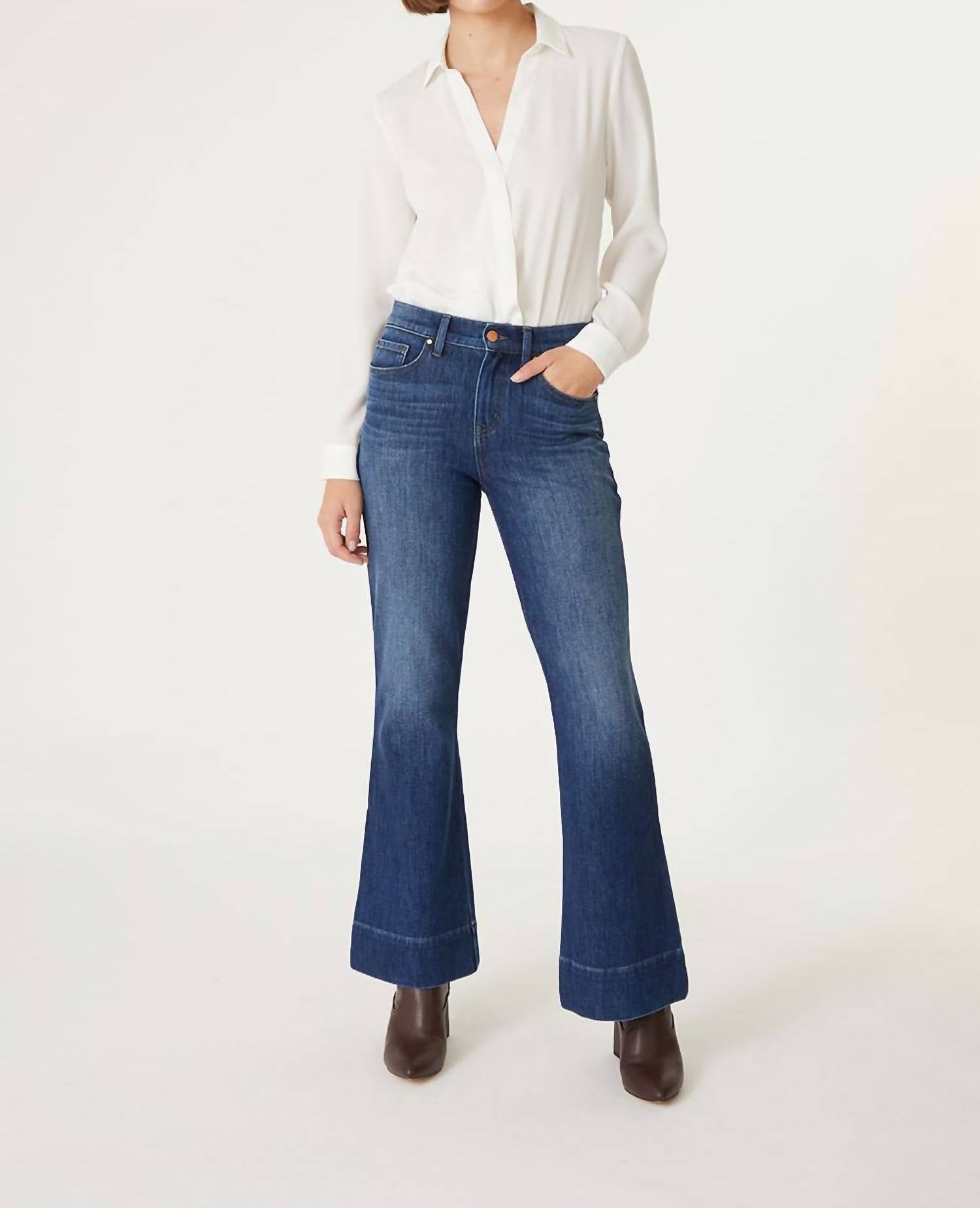 Level99 - Claudia Flare Mood Jean