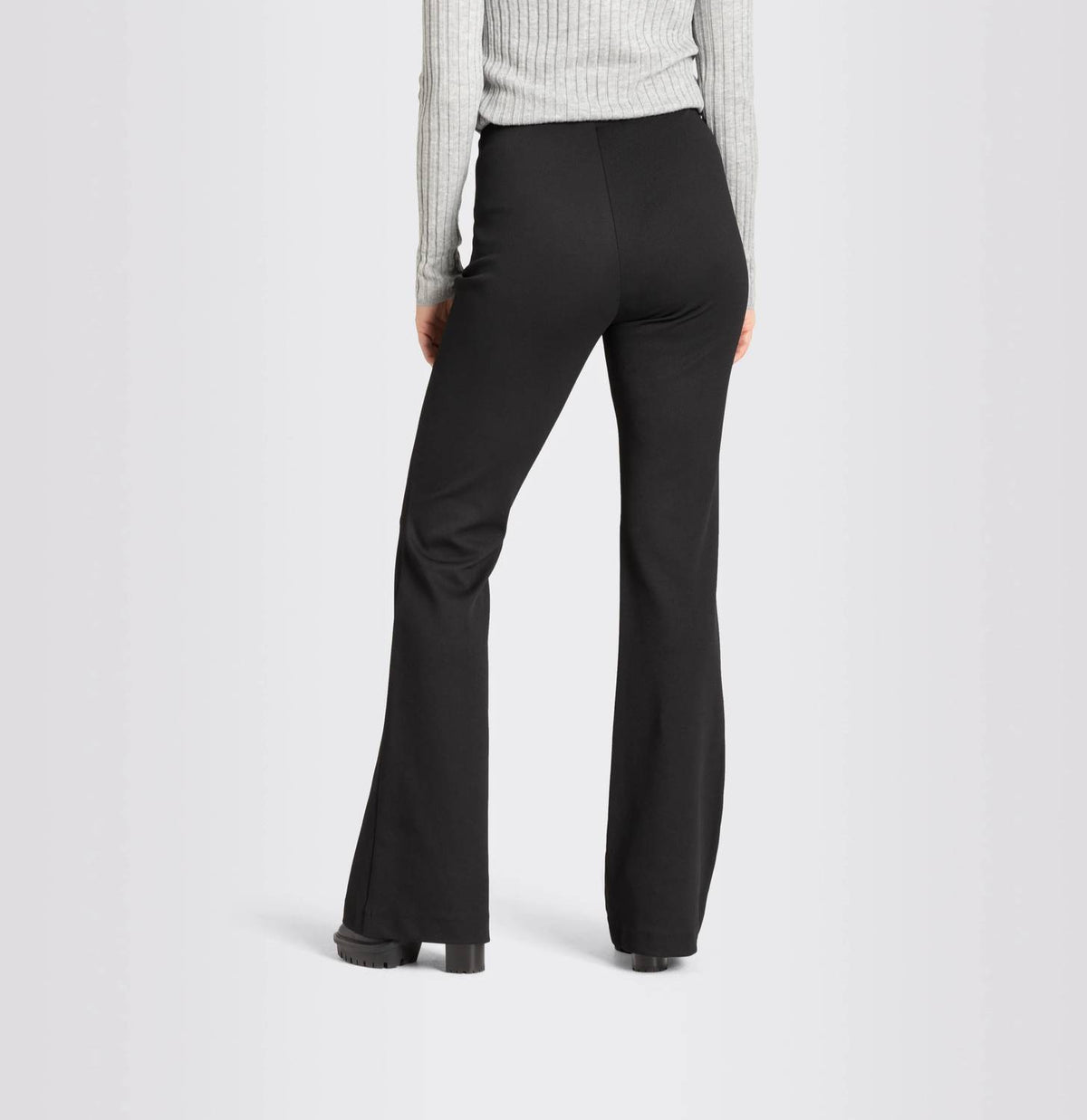 Mac Jeans - Boot Cut Zip Jeans