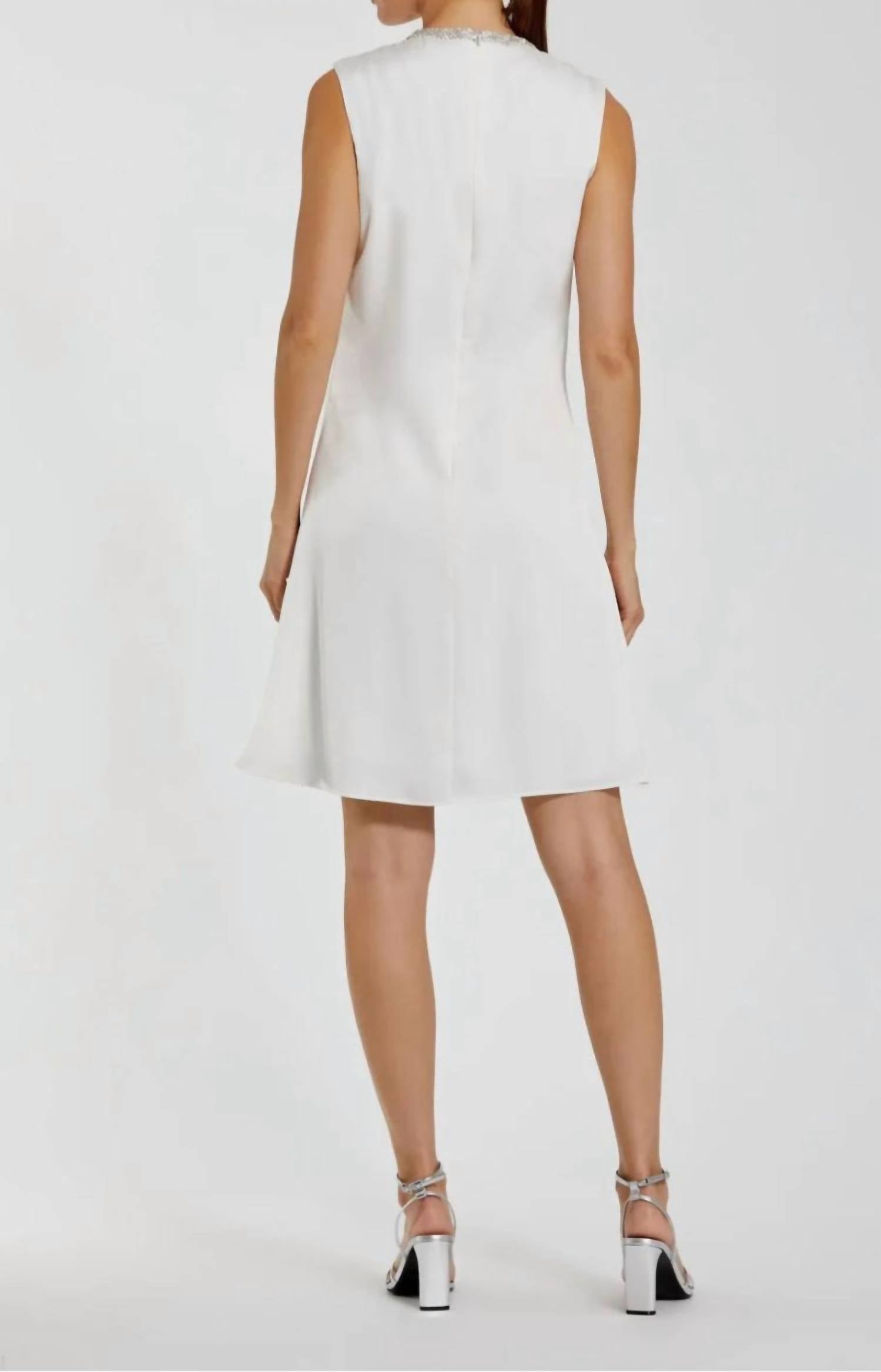 Mac Duggal - Rhinestone Neckline Draped Mini Dress