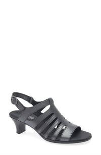 Munro - Women's Lanna Sandal