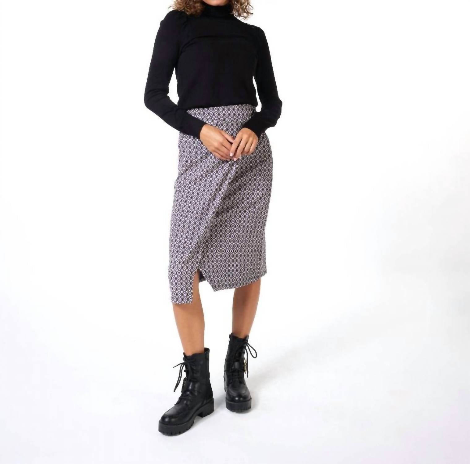 Esqualo - Bara Fancy Shoulder Detail Sweater
