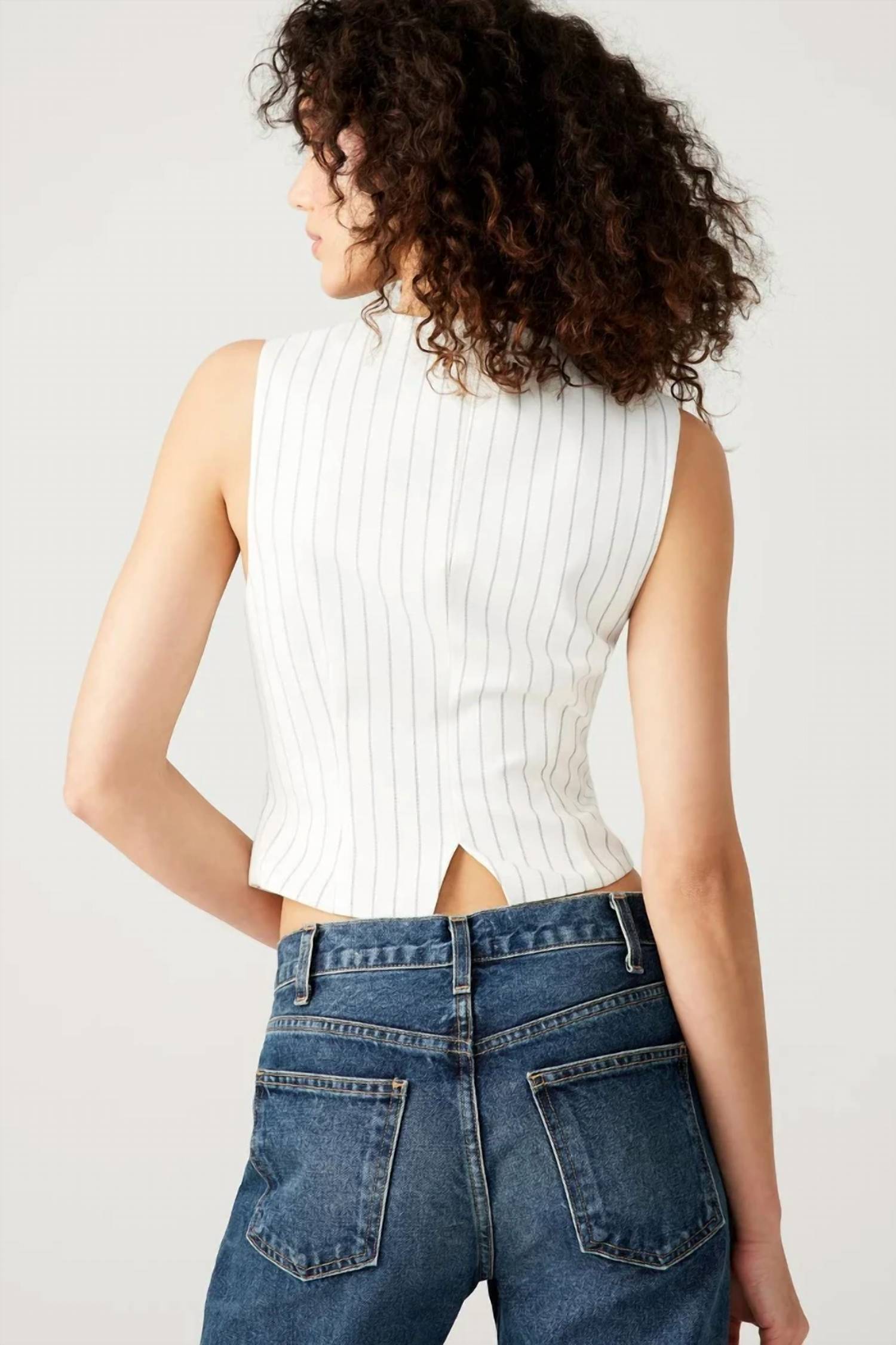 Steve Madden - Selene V-neck Vest