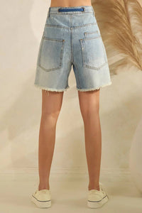 Oli & Hali - Women's Slouchy Pocket Distressed Denim Shorts