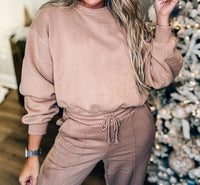 Double Zero - Elastic Hem Cropped Sweatshirt
