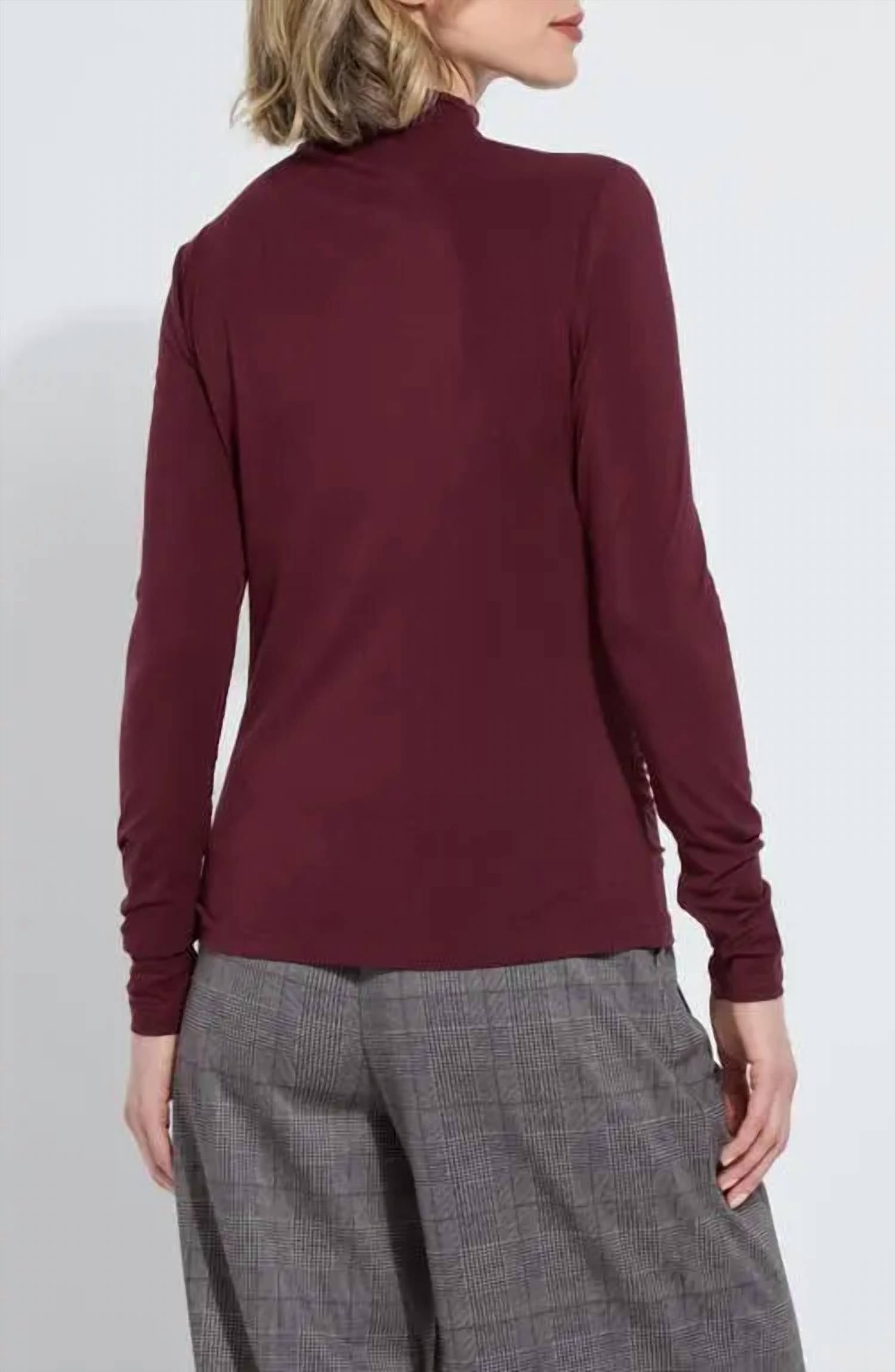 Lysse - Ruched Funnel Neck Top