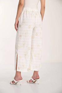 Frank Lyman - Floral Embroidery Wide-leg Pants