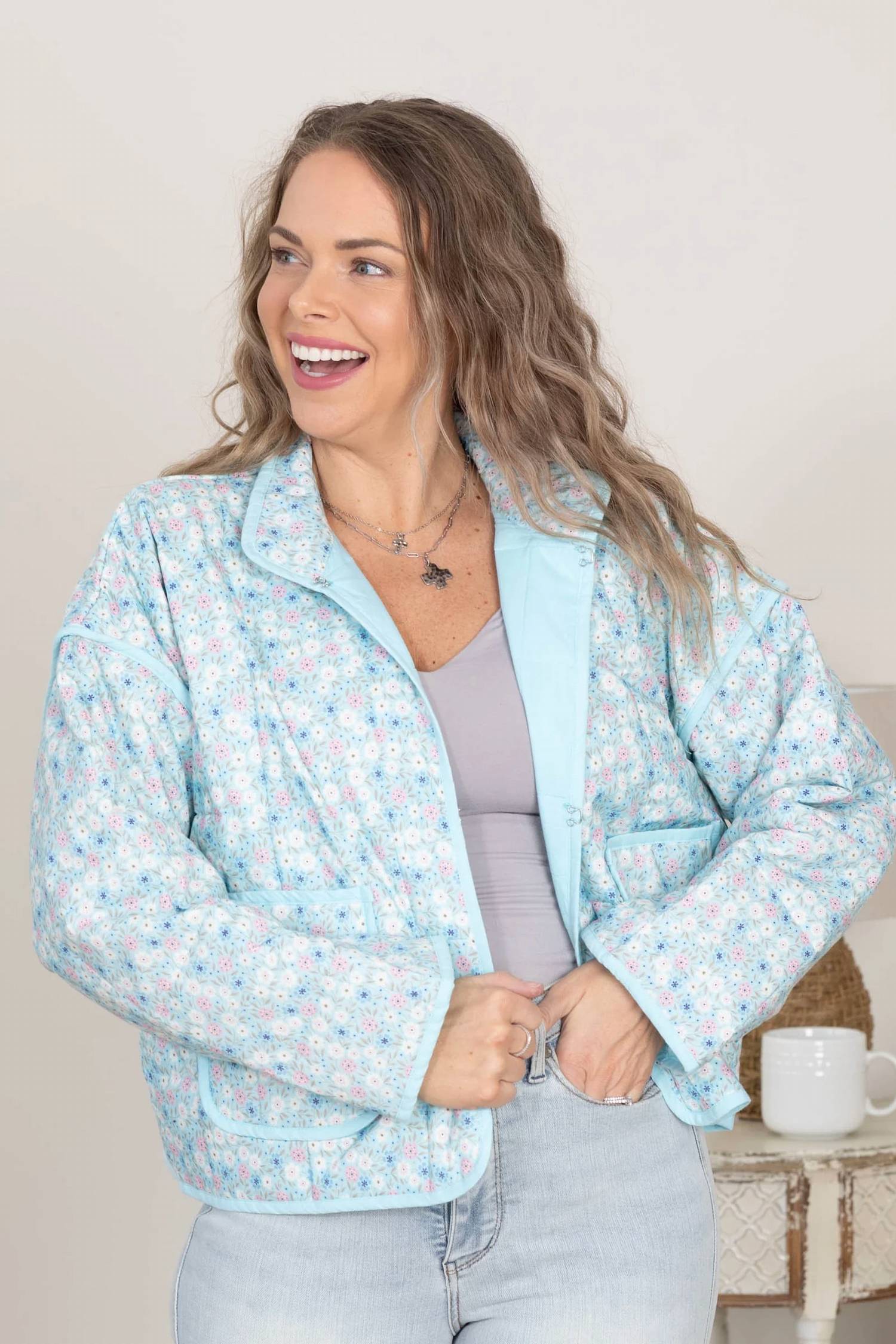 Peach Love - Dainty Floral Lightweight Quilt Jacket