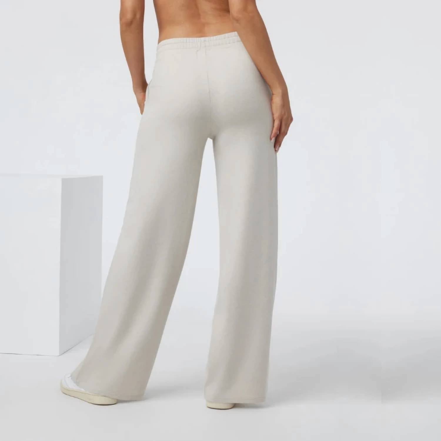 Vuori - Halo Essential Wide Leg Pants