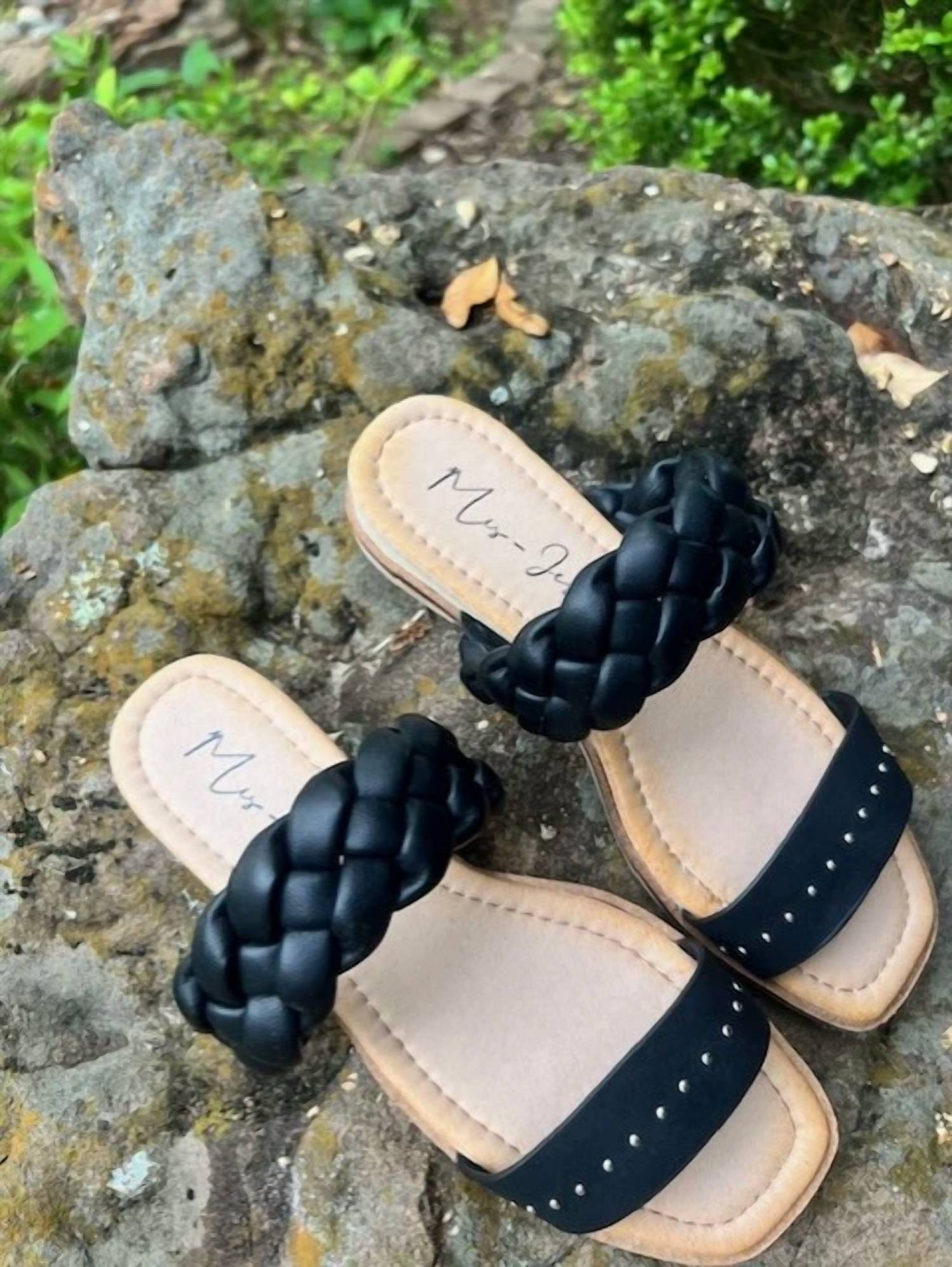 Let'S See Style - Women's Silas Braided Slide Sandal