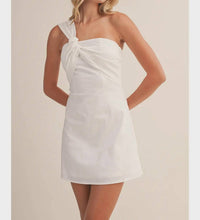 Klesis - One Shoulder Dress