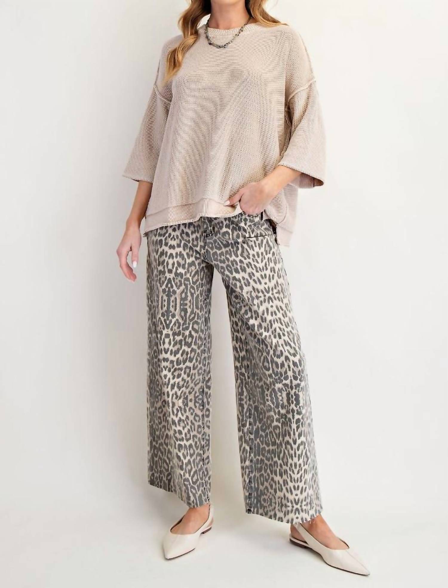 Easel - Holly Short Sleeve Sweater Top