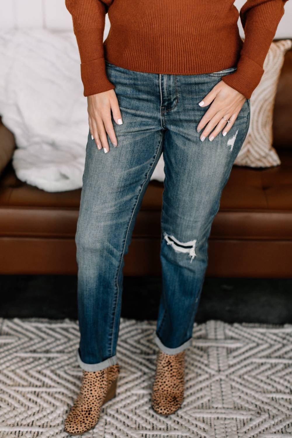 Judy Blue - Patch Things Up Destroyed Knee Boyfriend Jean