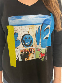 Suzi Roher - Val 3/4 Sleeve V-neck Tee